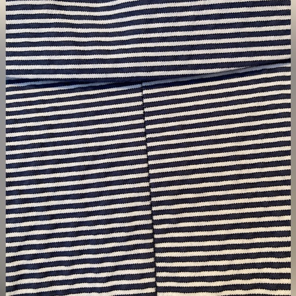 MNG by Mango, circa 2014. Corded Navy Cotton blend jacket- worn once! US size 8 - Picture 6 of 12